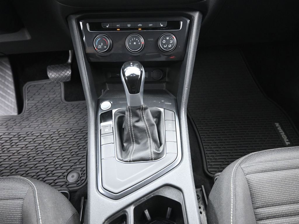 Used 2024 Volkswagen Tiguan S image 13