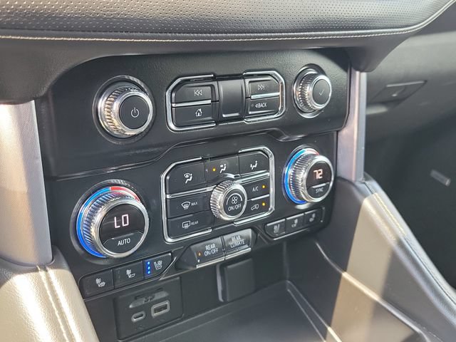 Used 2021 GMC Yukon XL SLT w/ SLT Premium Package AWD/4WD image 26