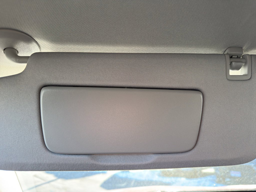 Used 2023 Chevrolet Equinox LT image 24