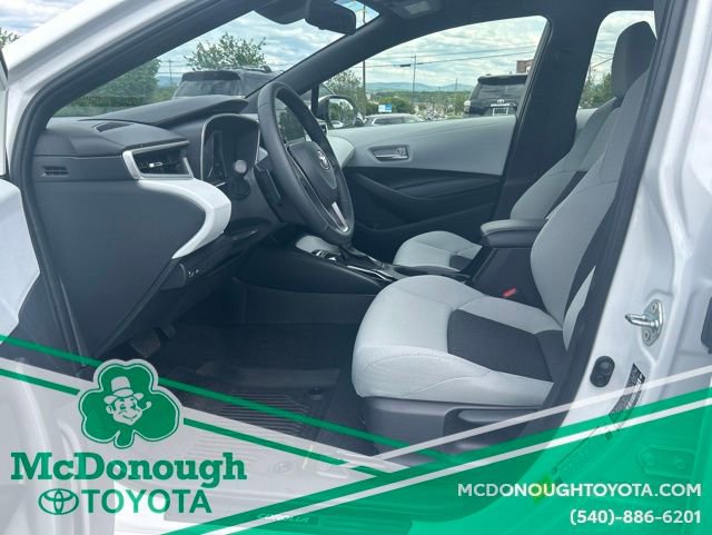 Certified 2025 Toyota Corolla SE FWD image 9