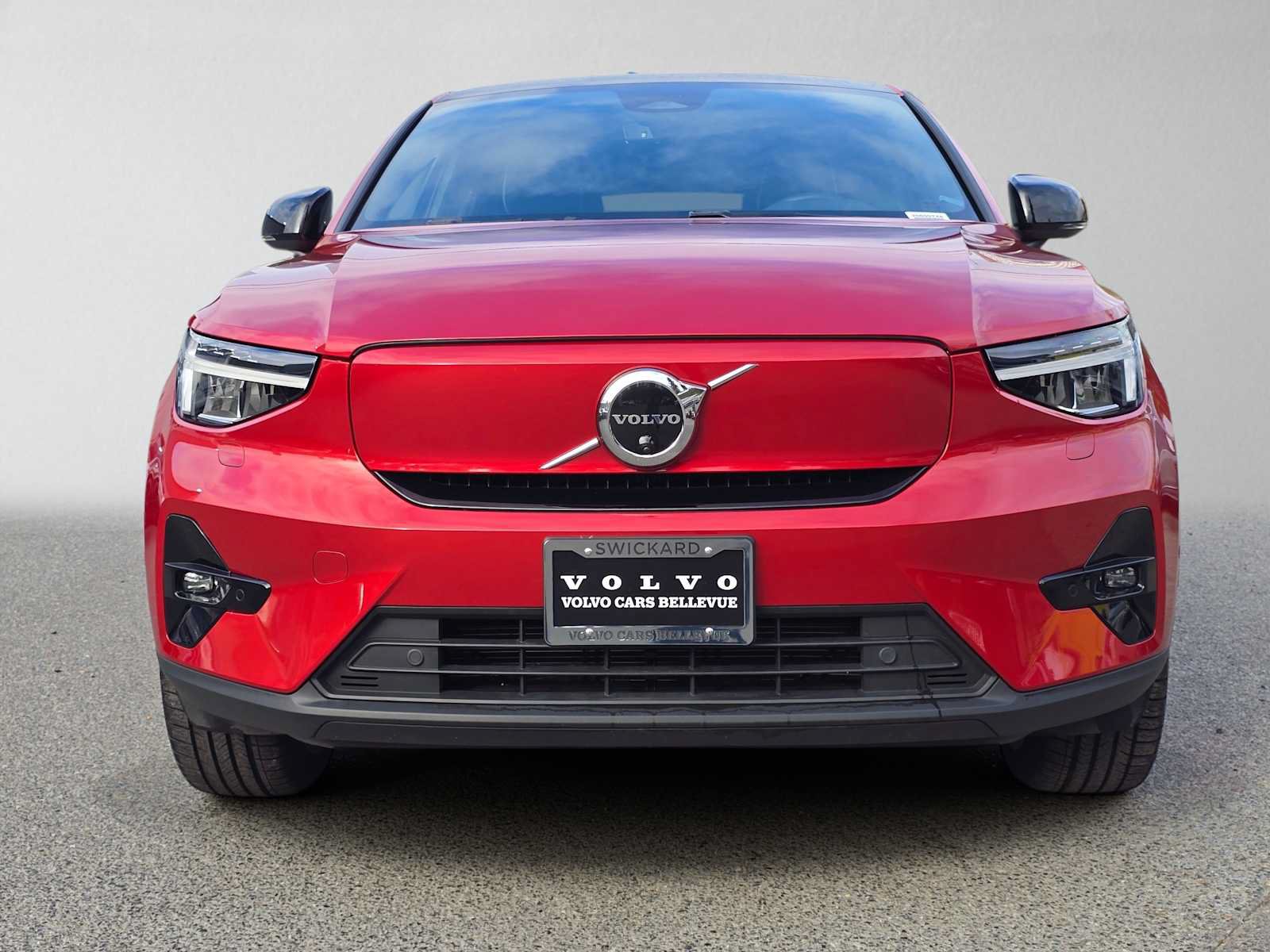 Certified 2023 Volvo C40 P8 Recharge Plus w/ Climate Package AWD/4WD image 9