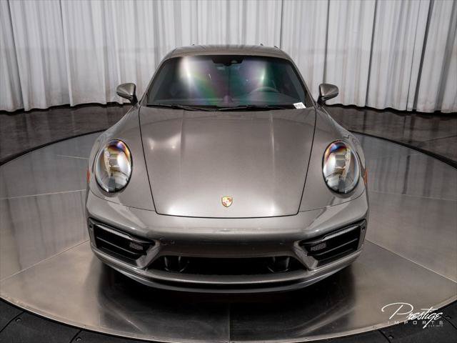 Used 2024 Porsche 911 Carrera GTS RWD image 3