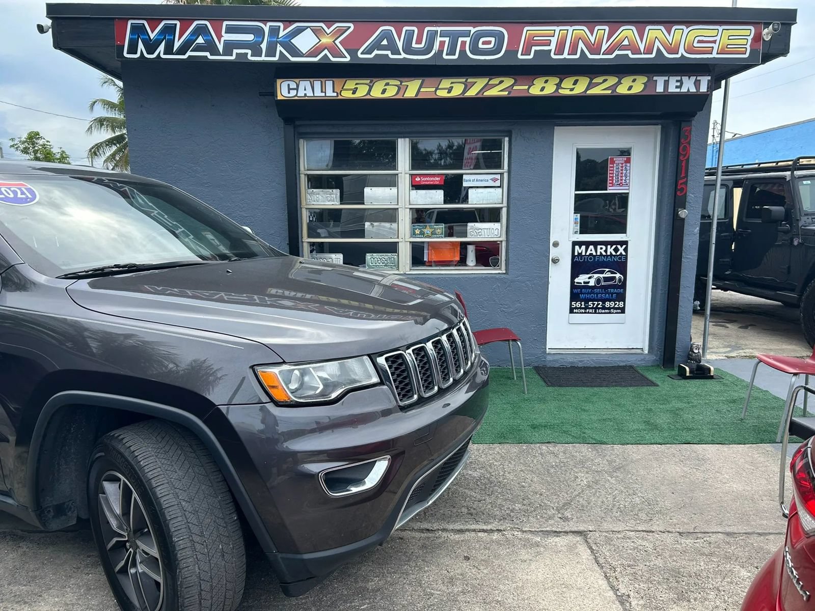 Used 2020 Jeep Grand Cherokee Limited w/ Luxury Group II RWD image 4