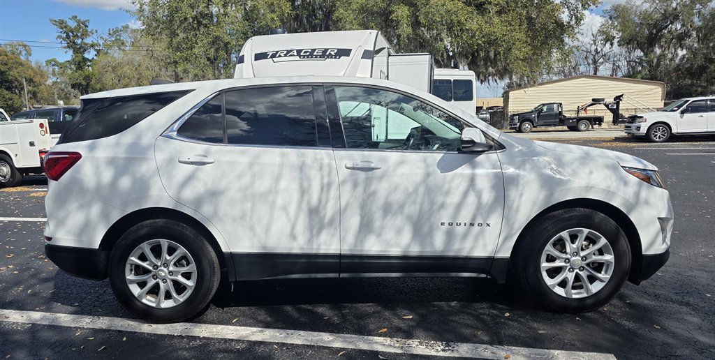 Used 2018 Chevrolet Equinox LT image 11