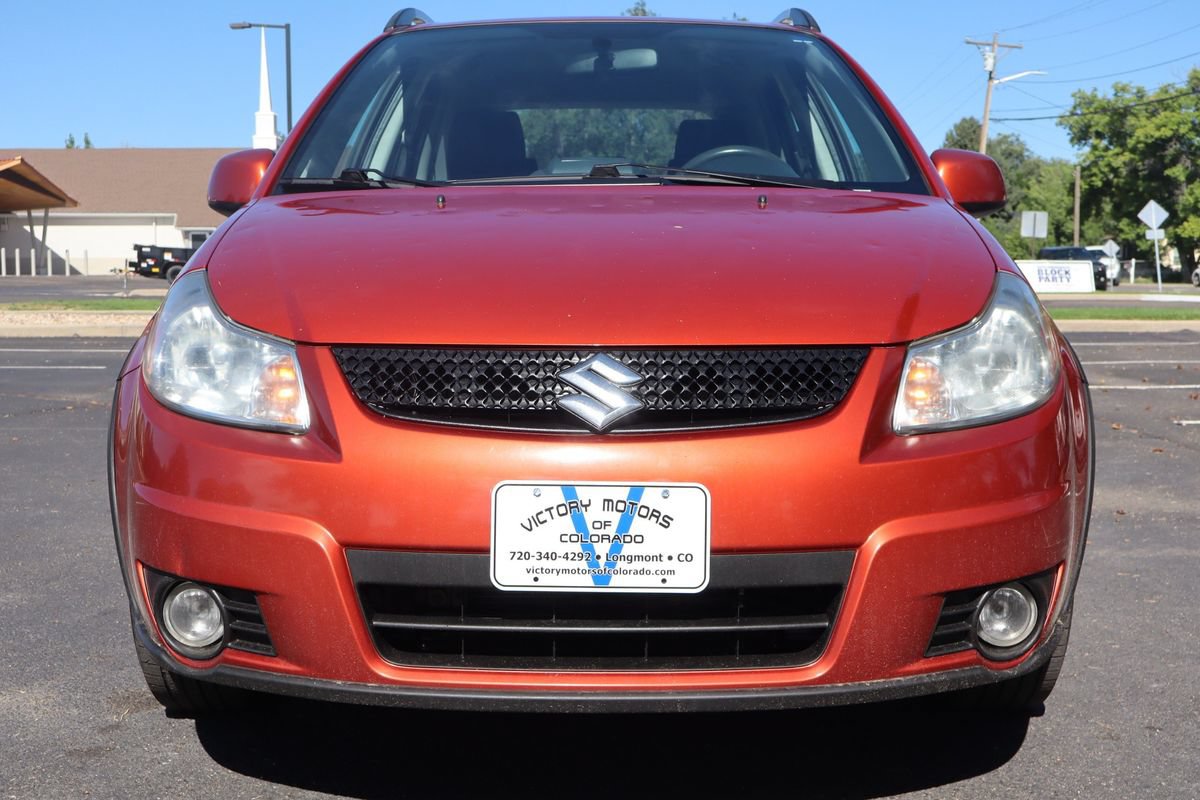 Used 2010 Suzuki SX4 Touring AWD/4WD image 13