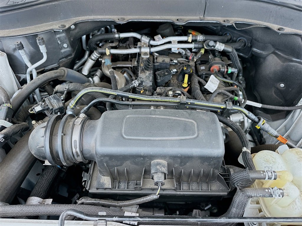 Used 2021 Ford Explorer XLT w/ Equipment Group 202A image 31