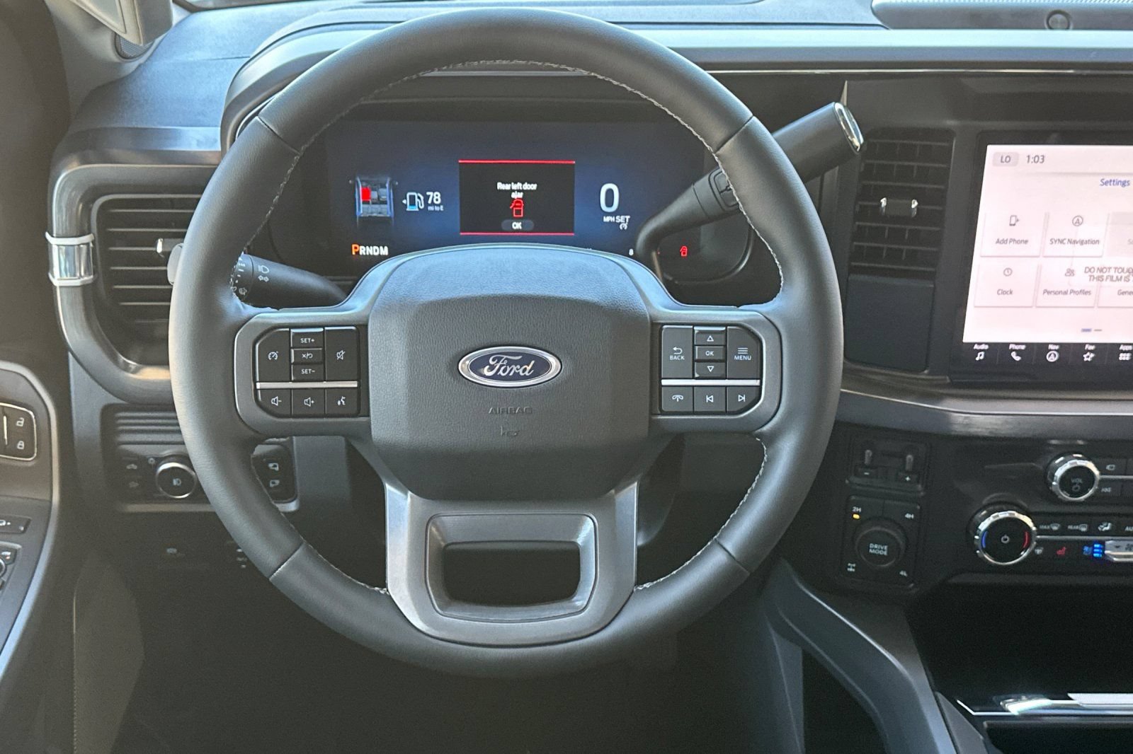 New 2026 Ford F250 Lariat w/ FX4 Off-Road Package AWD/4WD image 14