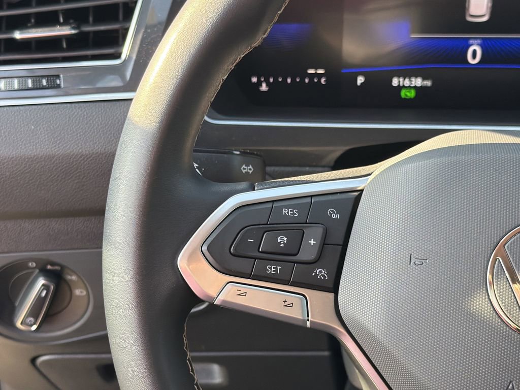 Used 2023 Volkswagen Tiguan SE image 24