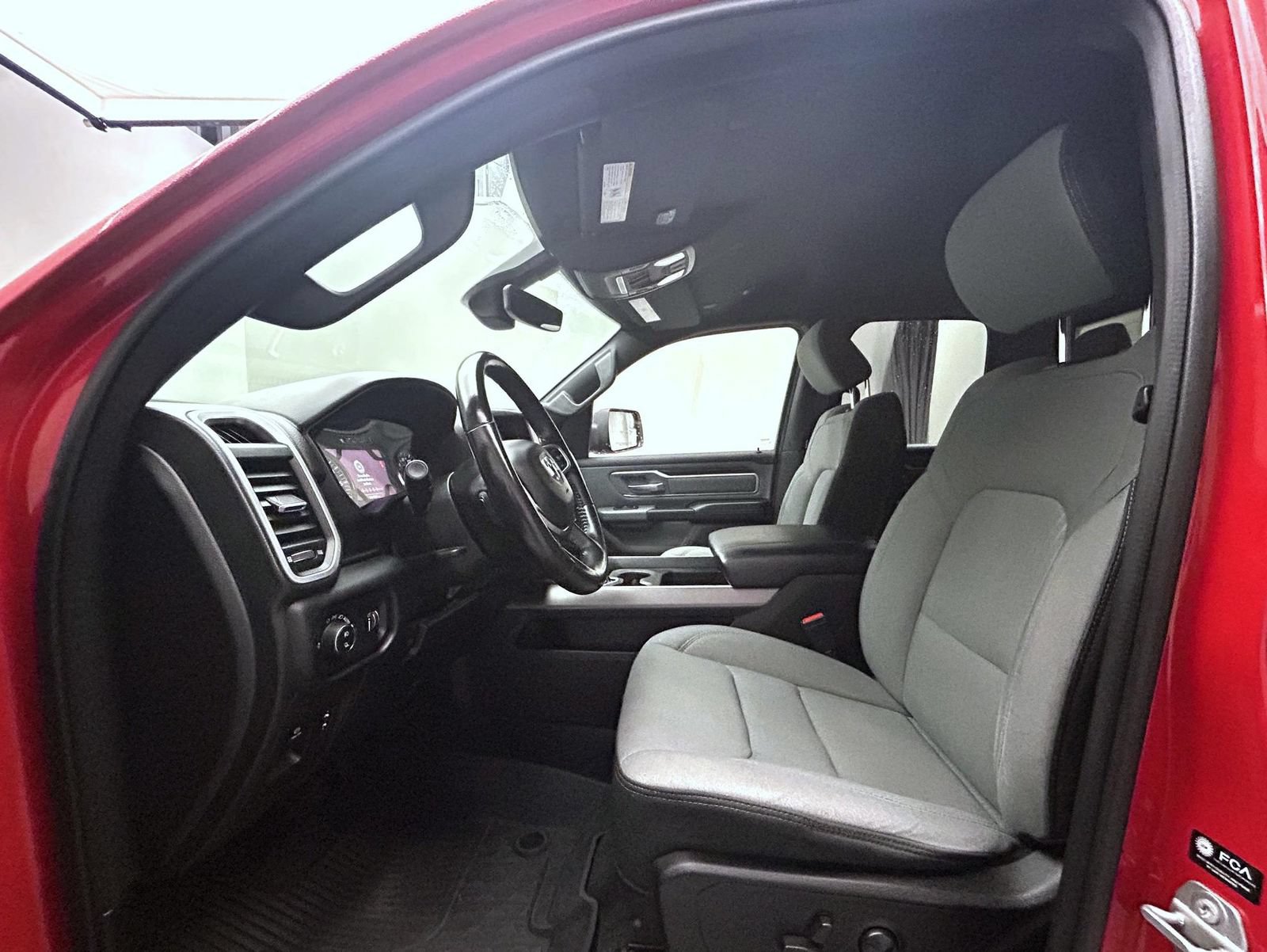 Used 2022 RAM 1500 Big Horn AWD/4WD image 10
