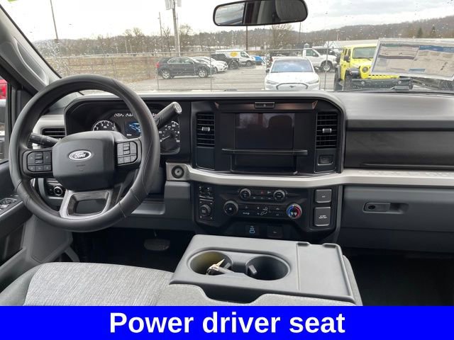Used 2025 Ford F350 XLT w/ FX4 Off-Road Package image 12