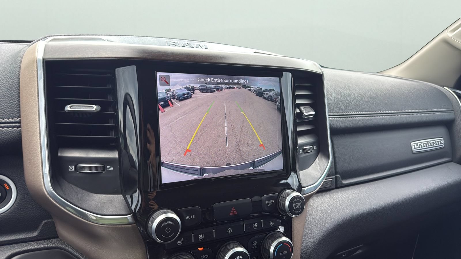 Used 2022 RAM 1500 Laramie RWD image 18