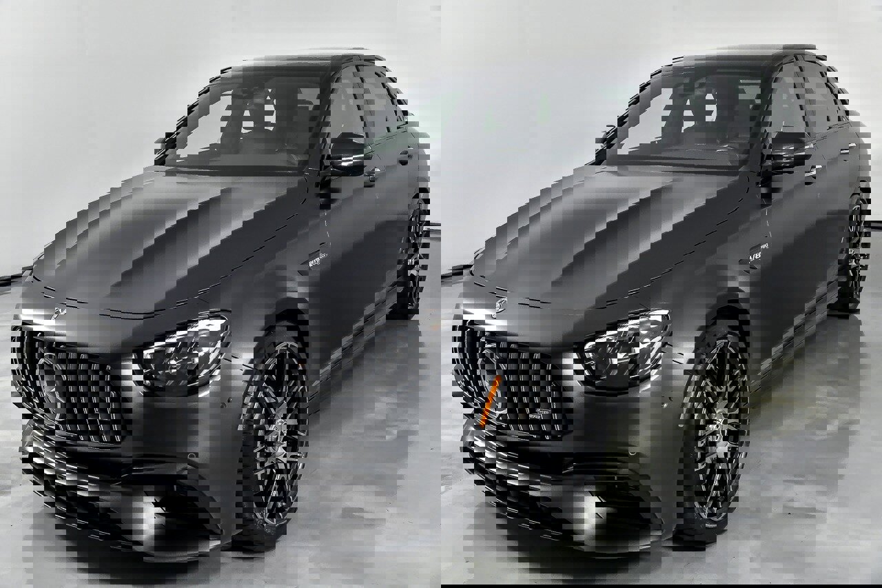 Used 2023 Mercedes-Benz E 63 AMG S image 6