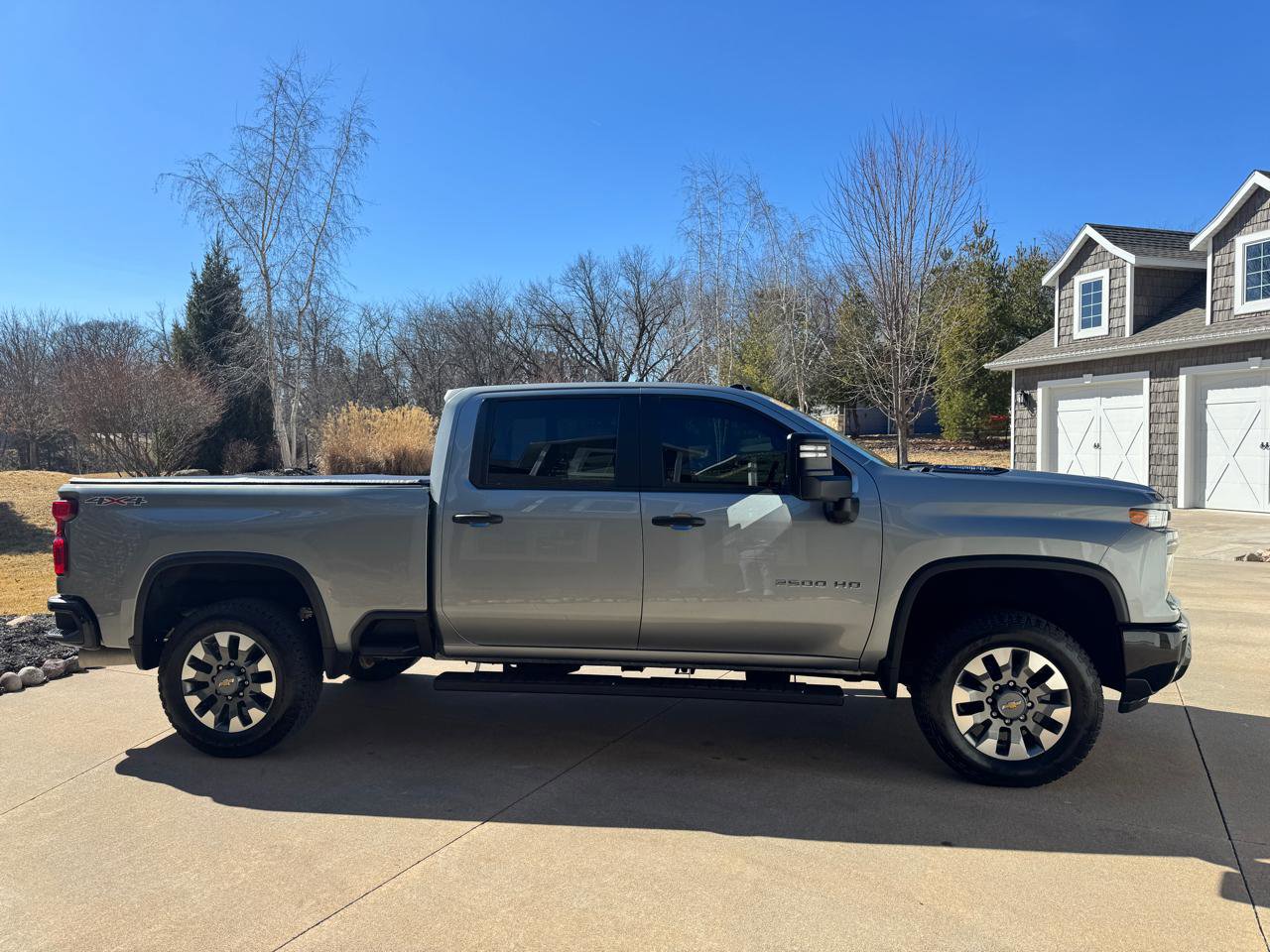 Used 2024 Chevrolet Silverado 2500 Custom w/ Custom Value Package image 7