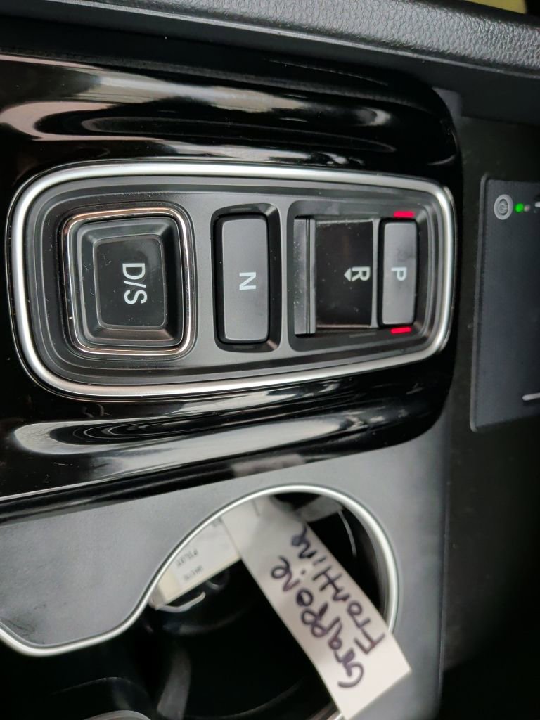 Certified 2023 Honda Pilot Touring image 21