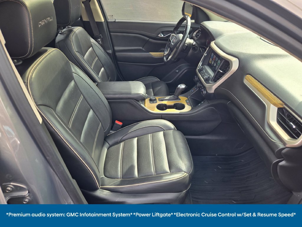 Used 2019 GMC Acadia Denali w/ Technology Package AWD/4WD image 10