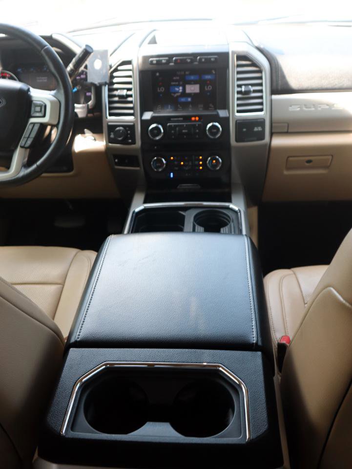 Used 2017 Ford F350 Lariat w/ Lariat Ultimate Package AWD/4WD image 26