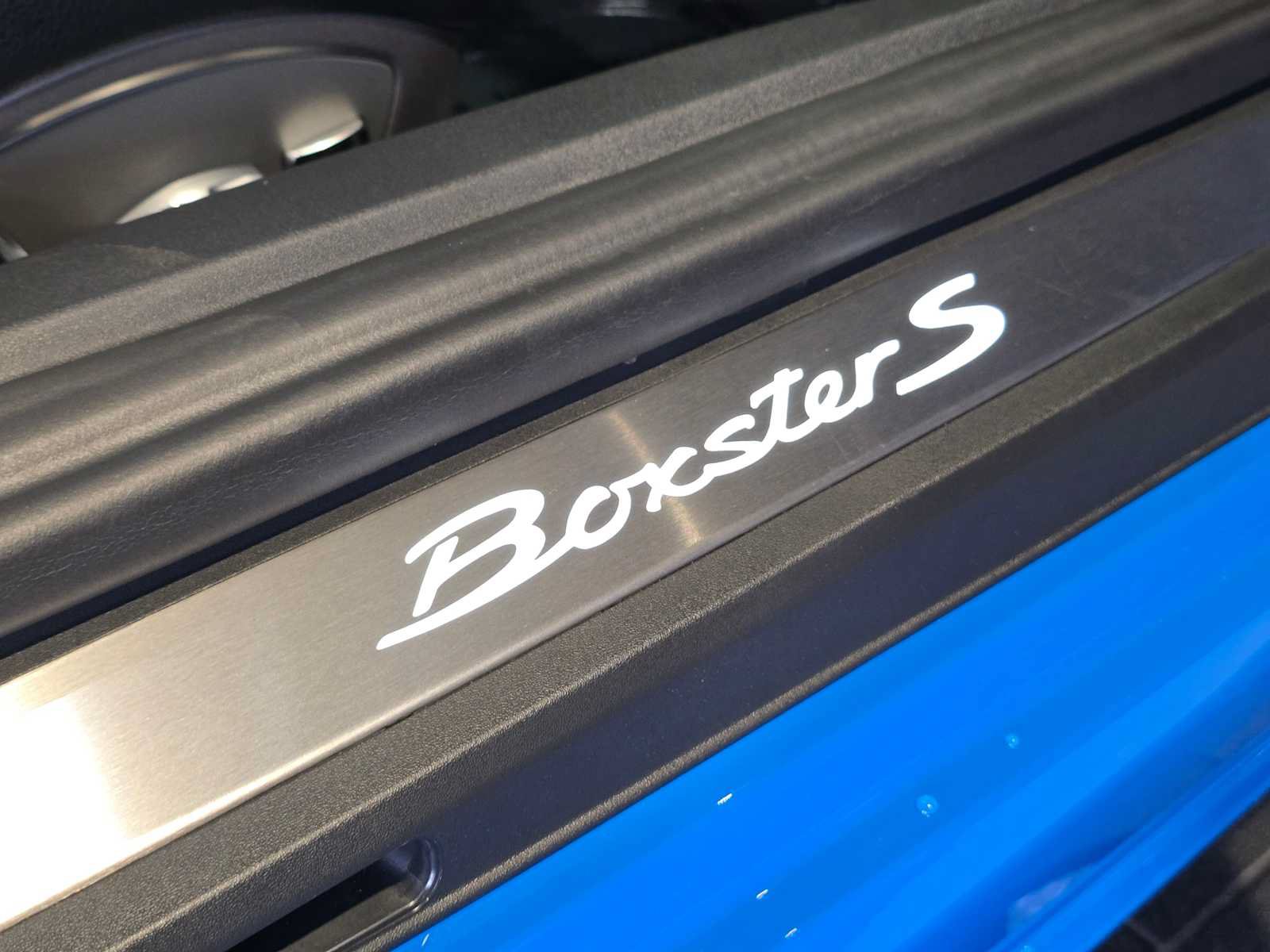 Used 2025 Porsche 718 Boxster S RWD image 14
