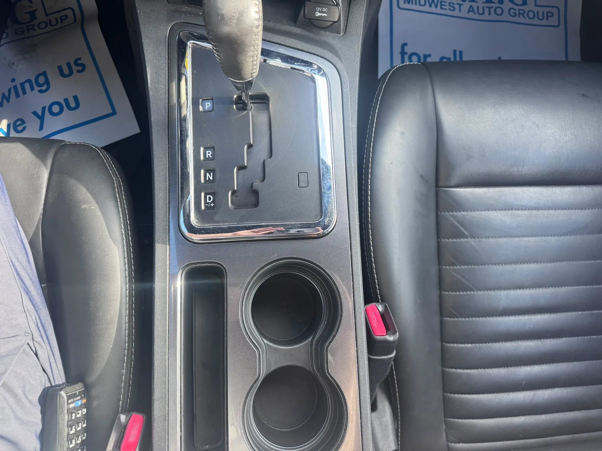 Used 2010 Dodge Challenger SE image 24