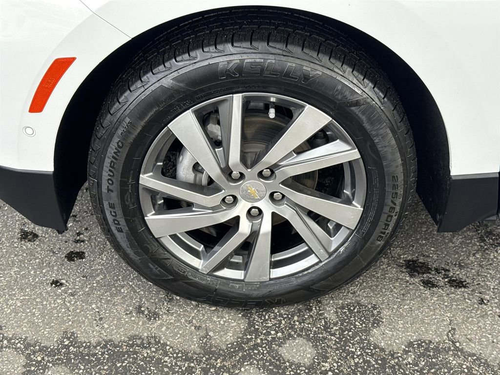Used 2022 Chevrolet Equinox Premier image 30