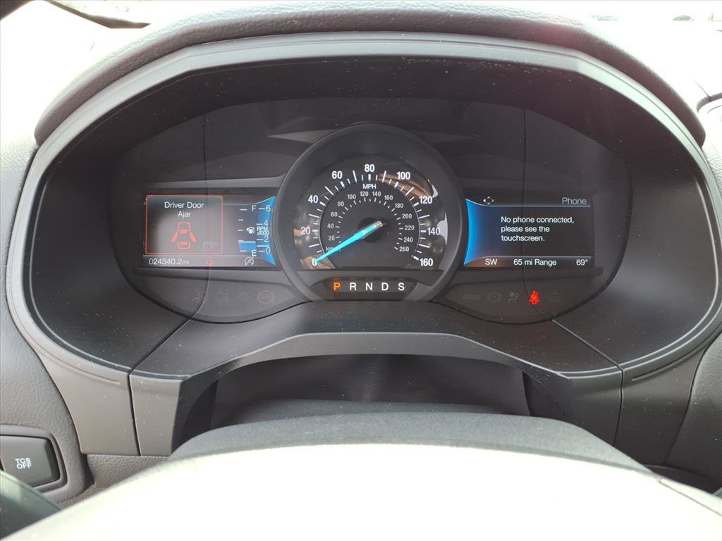 Certified 2024 Ford Edge SE image 13