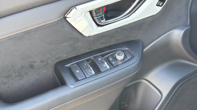 New 2026 Subaru Forester Touring AWD/4WD image 17