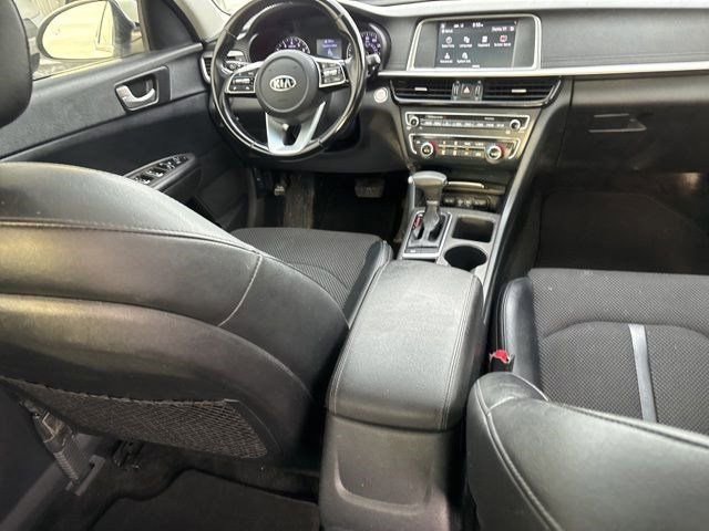 Used 2019 Kia Optima S w/ S Panoramic Sunroof Package image 38