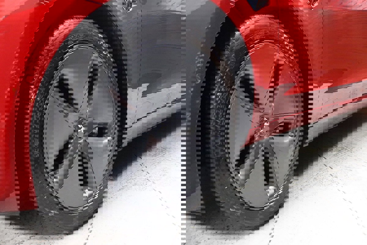 Used 2020 Tesla Model 3 Long Range image 5