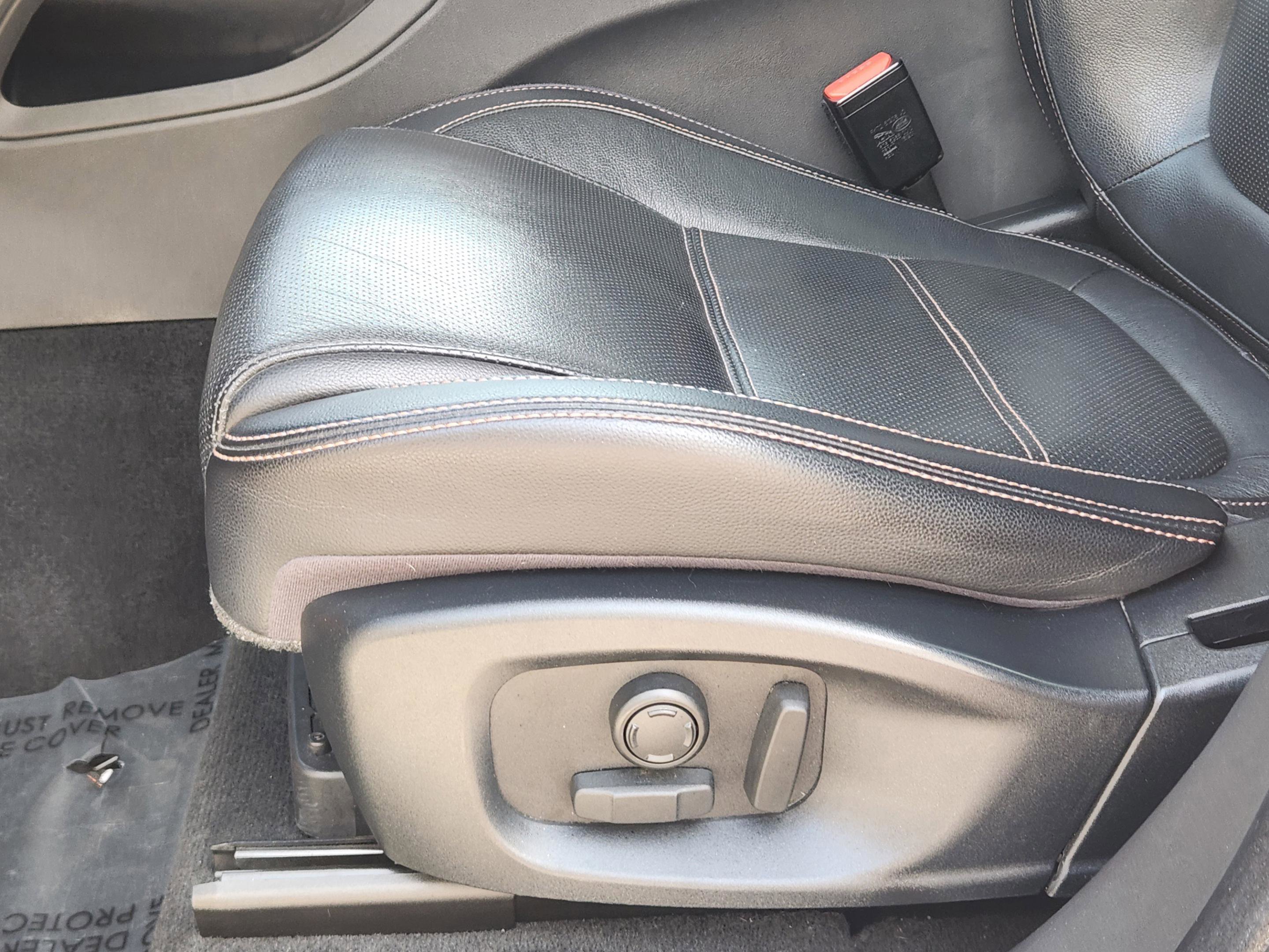 Used 2017 Jaguar F-PACE Prestige image 19