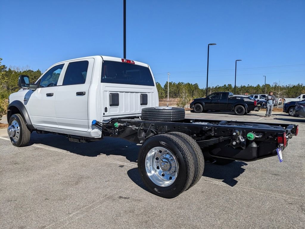 New 2026 RAM 5500 Tradesman w/ Chrome Appearance Group image 16
