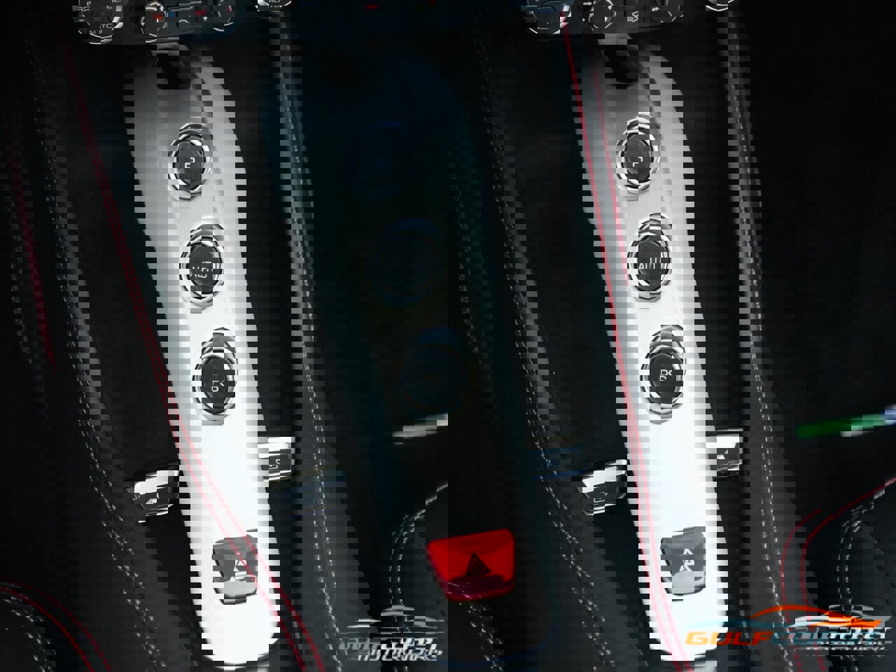 Used 2015 Ferrari California T image 19