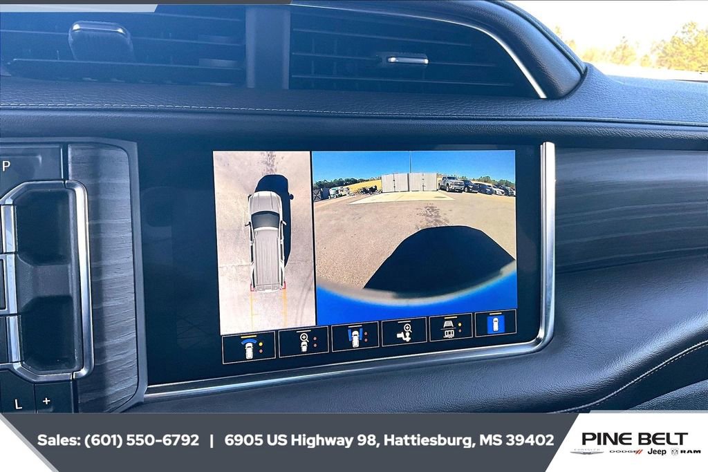 Used 2023 GMC Yukon Denali image 15