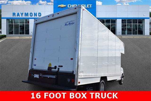 New 2025 Chevrolet Express 3500 w/ Power Convenience Package image 3