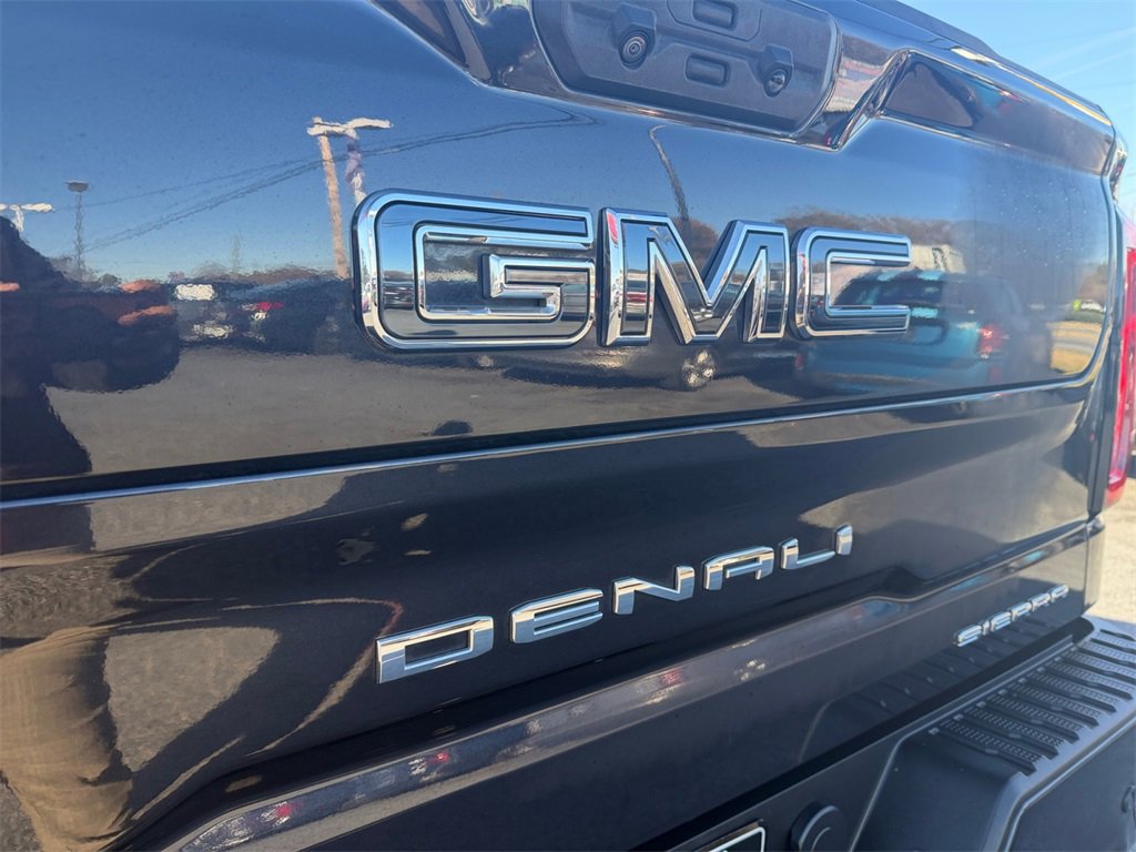 Used 2023 GMC Sierra 1500 Denali Ultimate image 39