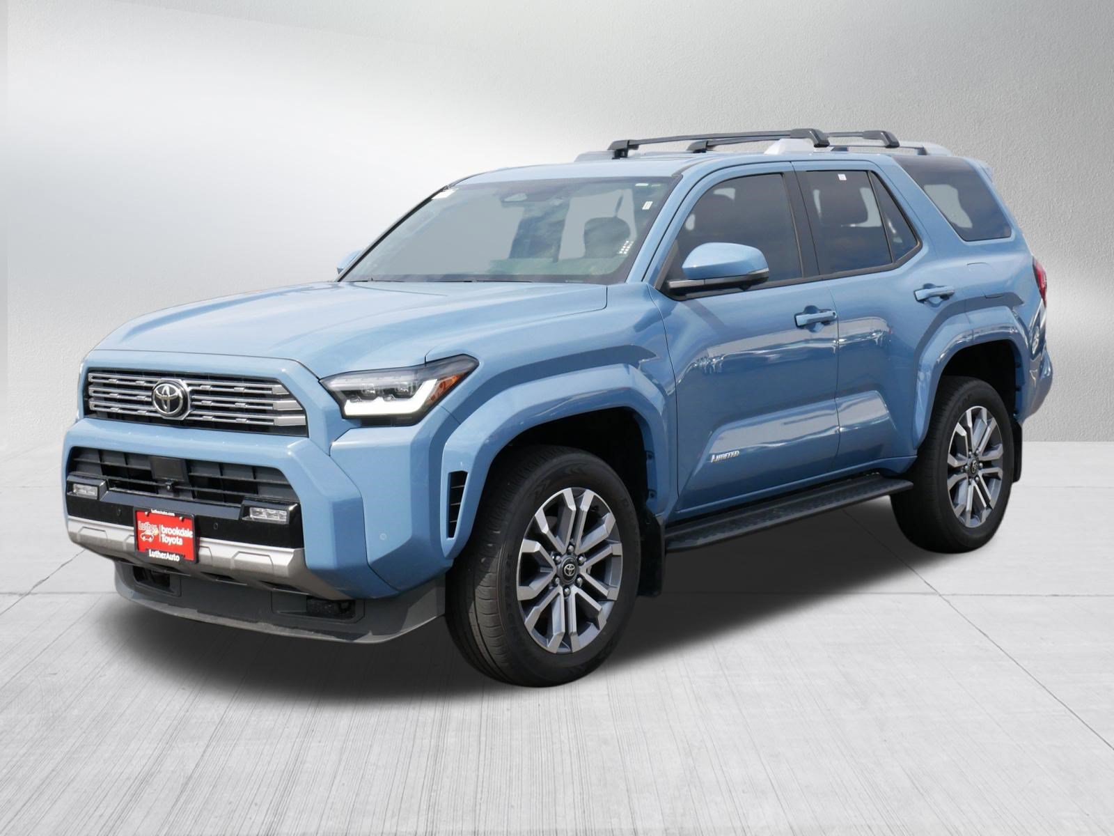 Certified 2025 Toyota 4Runner Limited AWD/4WD image 3