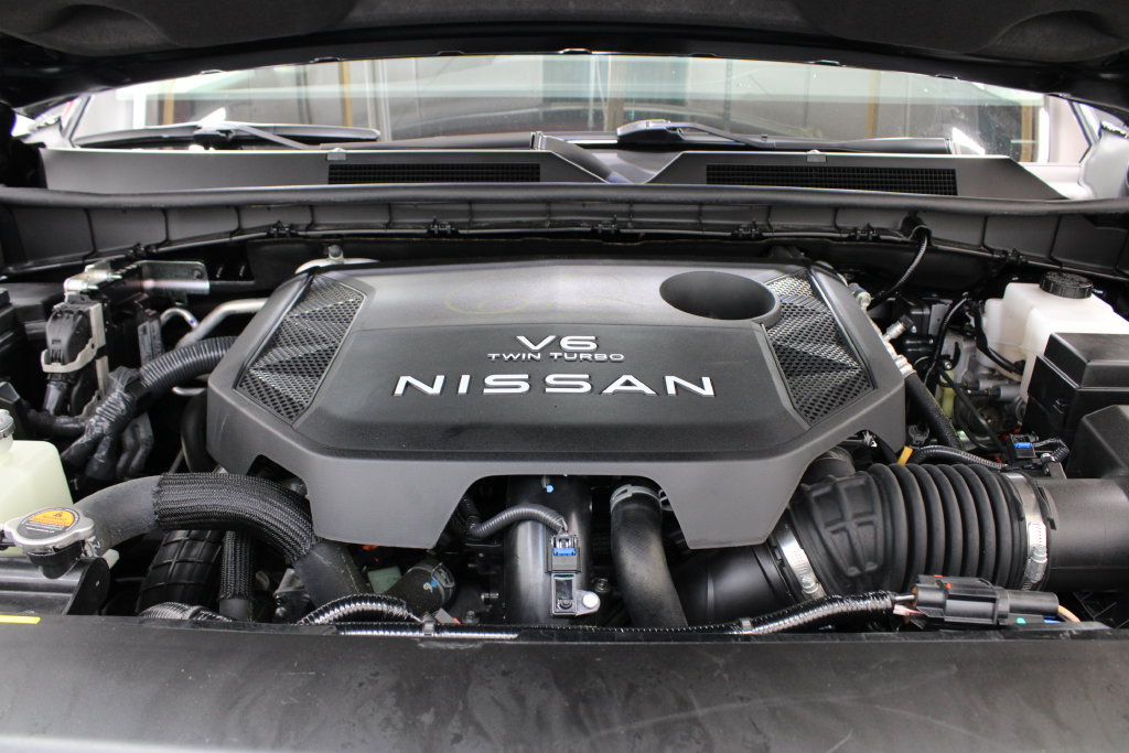 Used 2025 Nissan Armada SV RWD image 29