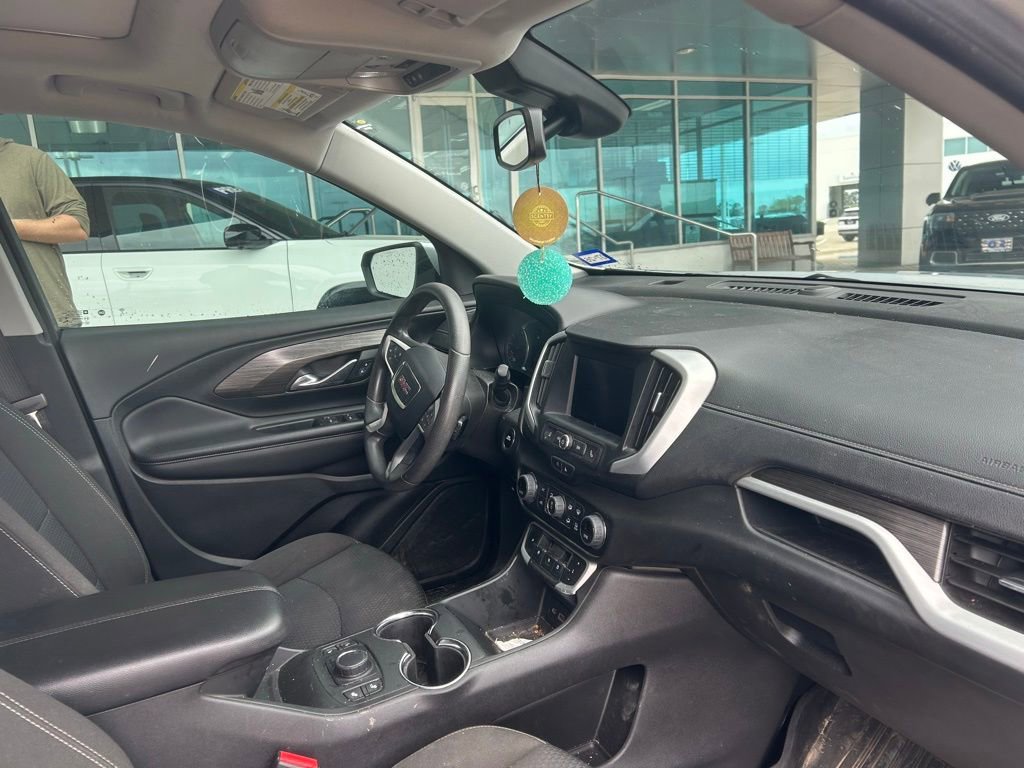Used 2022 GMC Terrain SLE w/ Driver Convenience Package FWD image 13