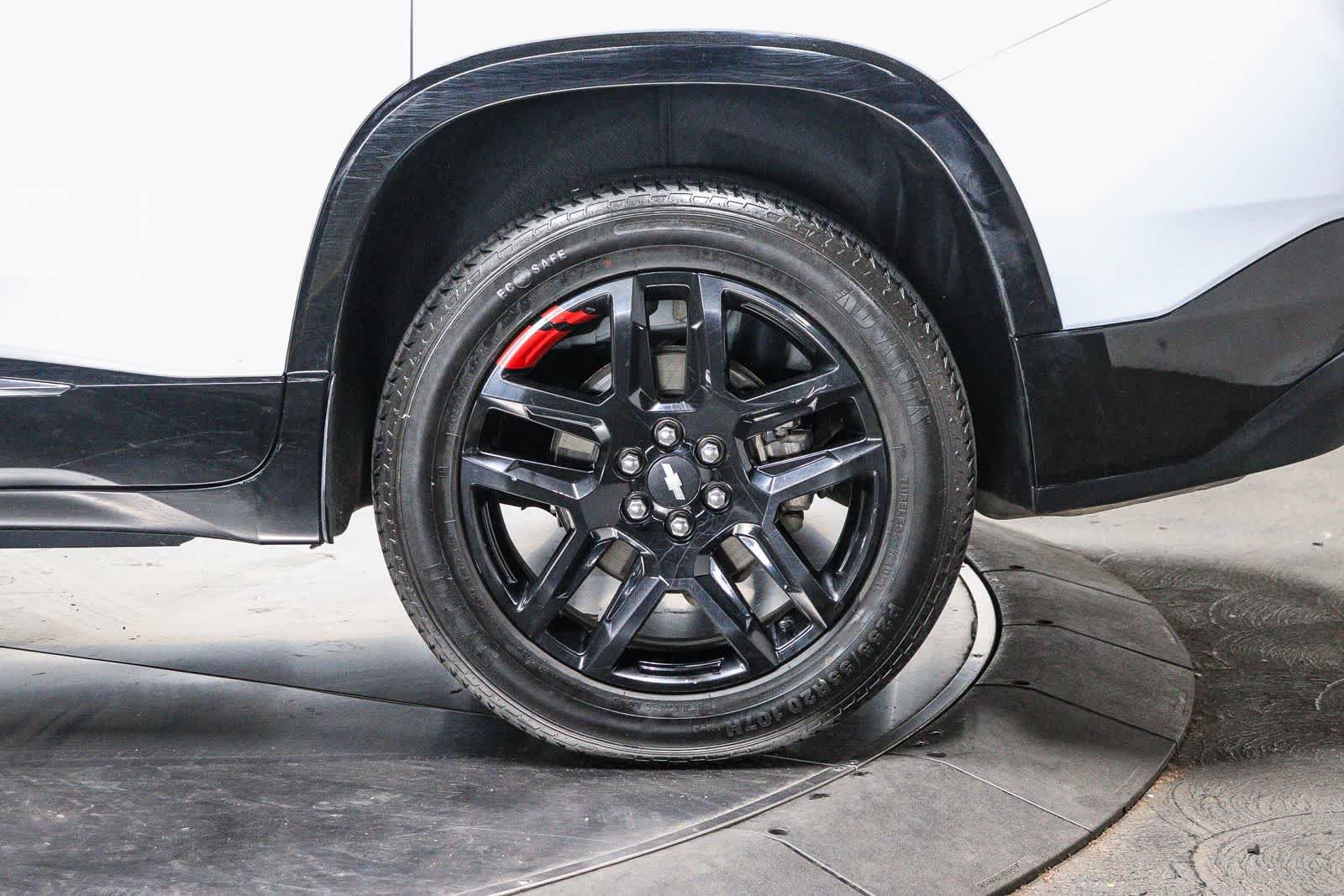 Used 2019 Chevrolet Traverse Premier w/ Redline Edition FWD image 10