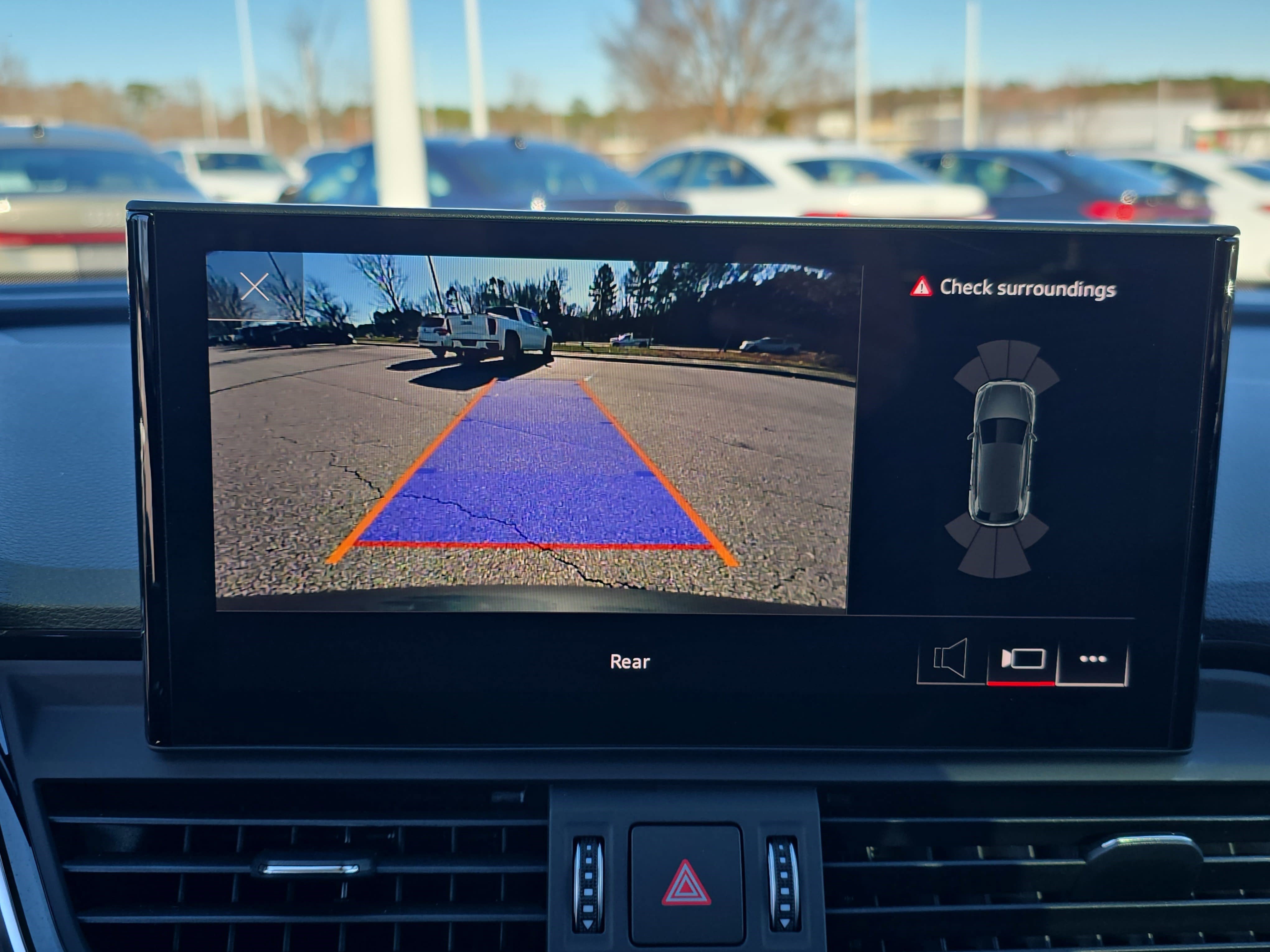 Certified 2025 Audi Q5 2.0T Premium w/ Convenience Plus Package image 22