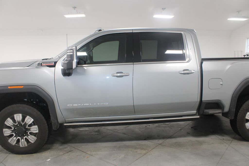 Used 2025 GMC Sierra 2500 Denali w/ Denali Reserve Package image 6