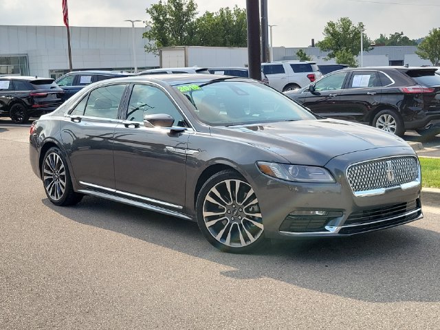 Used 2018 Lincoln Continental Reserve w/ Continental Climate Package AWD/4WD image 30
