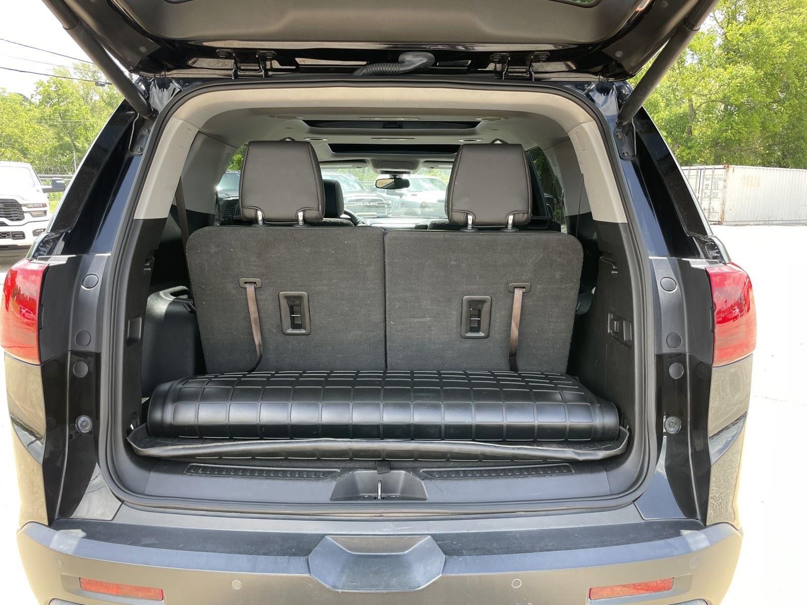 Used 2019 GMC Acadia SLT w/ Black Edition FWD image 45
