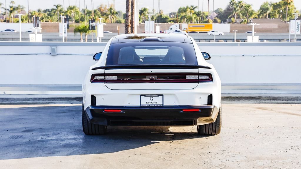 New 2024 Dodge Charger Daytona Scat Pack w/ Plus Group image 8