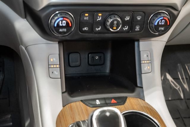 Used 2019 GMC Acadia SLE FWD image 15