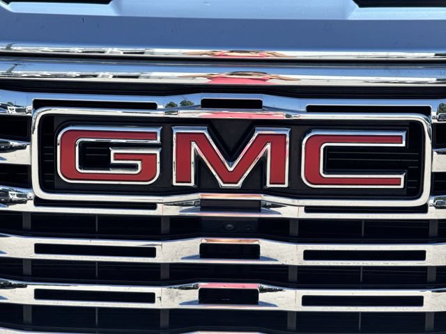 Used 2025 GMC Sierra 1500 Denali w/ Technology Package AWD/4WD image 32