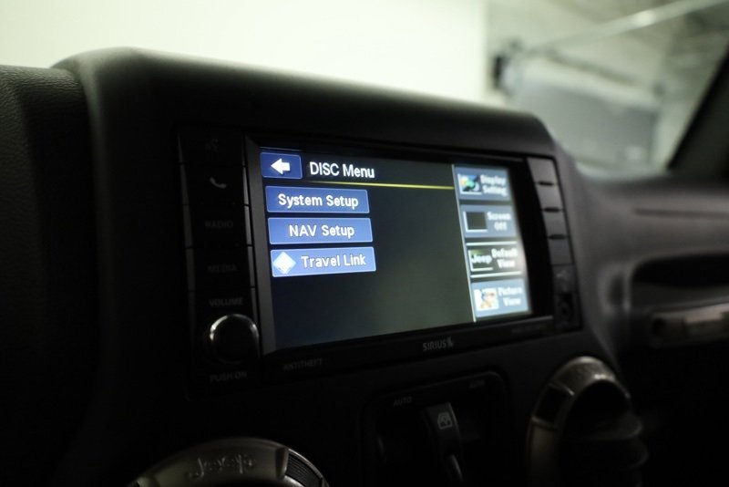 Used 2016 Jeep Wrangler Unlimited Sahara image 17