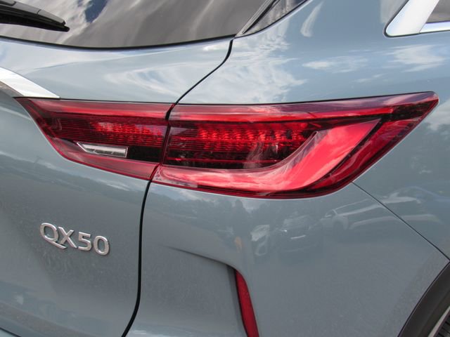 Used 2023 INFINITI QX50 Luxe FWD image 14
