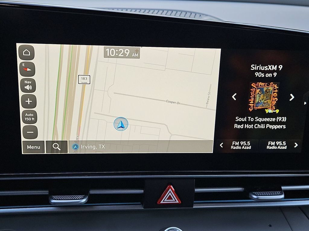 Used 2025 Hyundai Elantra SEL FWD image 17
