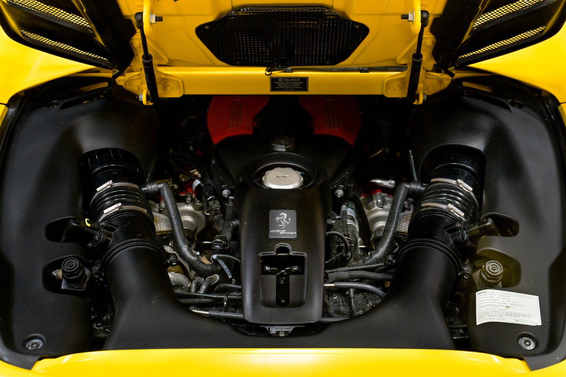 Used 2017 Ferrari 488 Spider RWD image 63