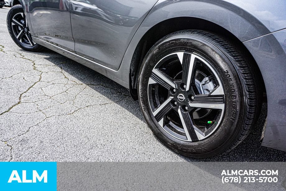 Used 2024 Nissan Sentra SV FWD image 15