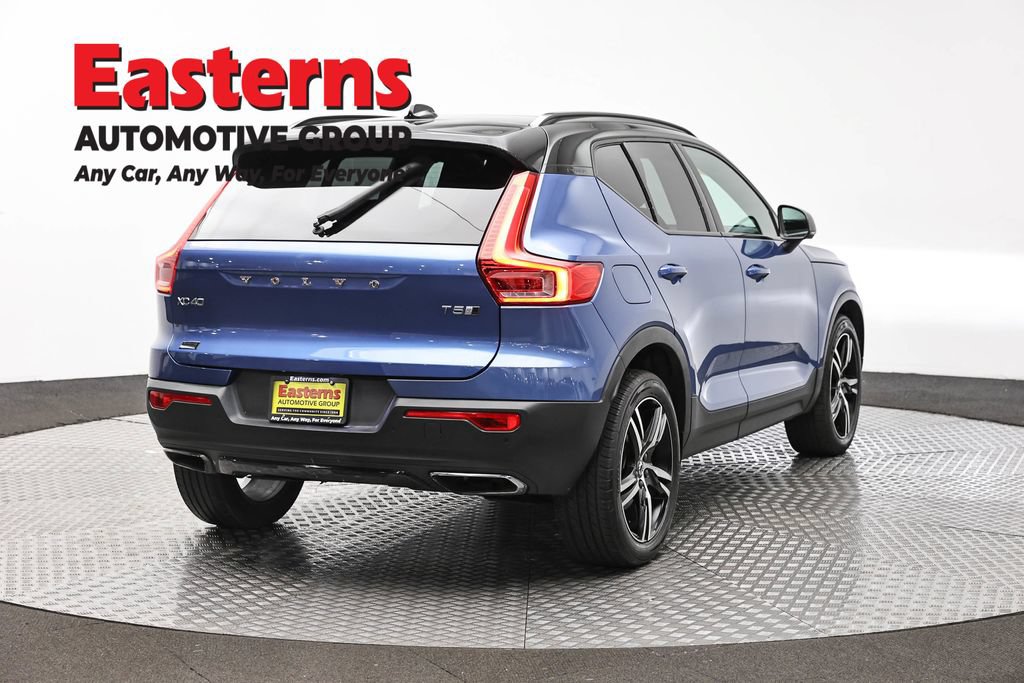 Used 2020 Volvo XC40 T5 R-Design AWD/4WD image 5